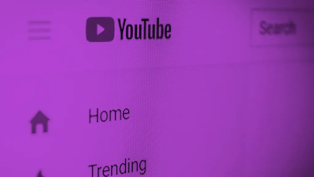 YouTube Marketing: Der ultimative Leitfaden für mehr Reichweite, Abonnenten und Umsatz | Online Marketing und Social Media Agentur YouTube Logo auf dem Startbildschirm